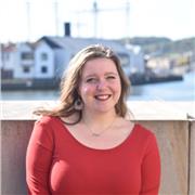 Professeure d'anglais donne des cours tous niveaux